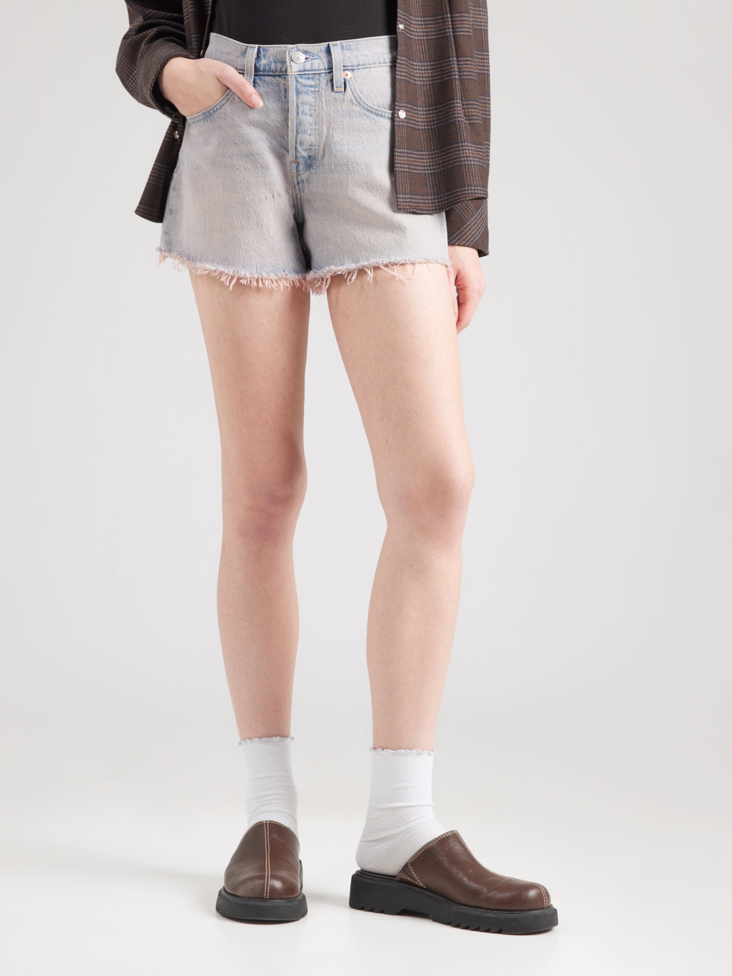 LEVI'S  Джинсовые шорты Regular '501 Curve Shorts' в светло-голубом цвете — фото 3