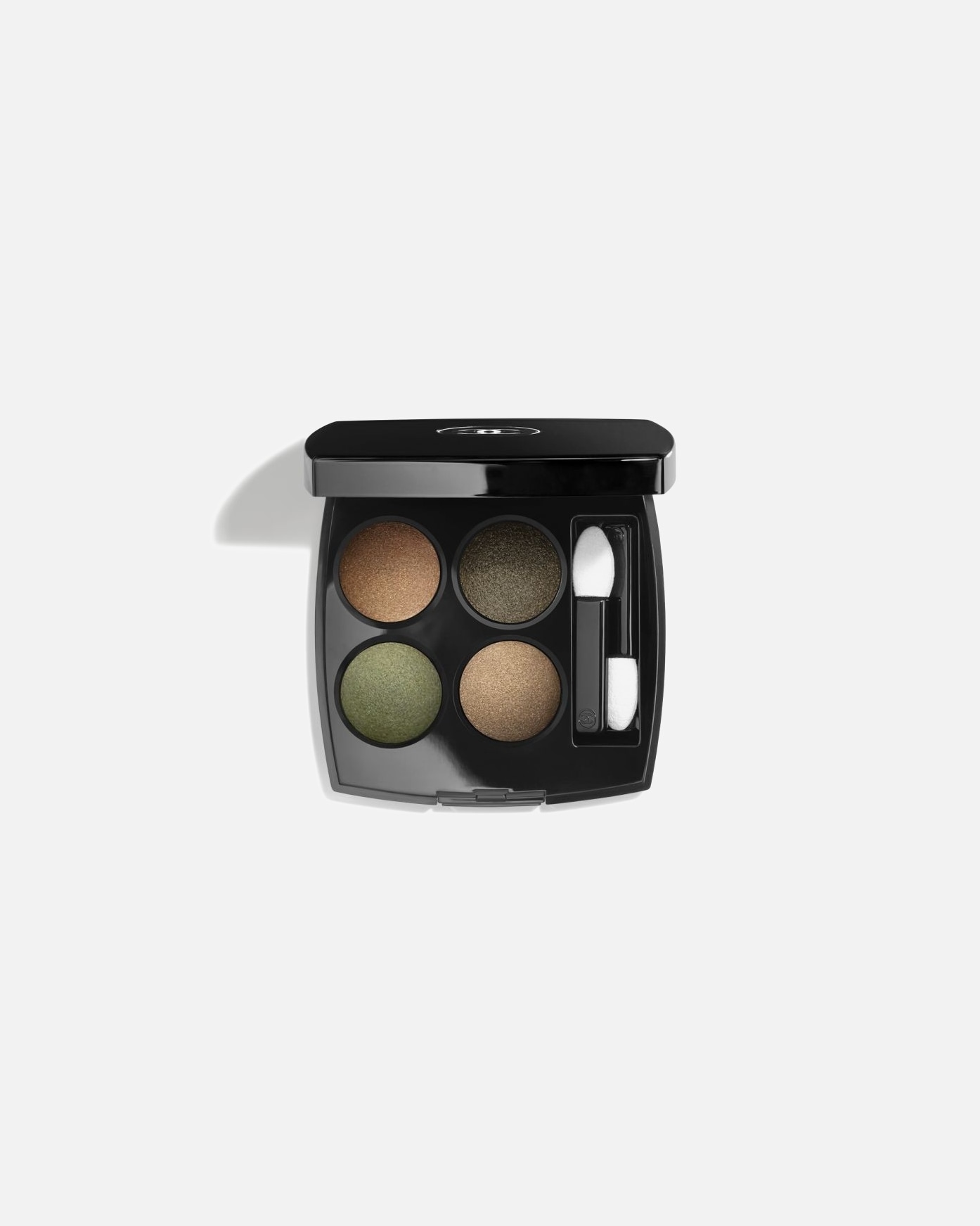 

Тени для глаз, палетка Chanel, nr. 318 - blurry green, 2 гр