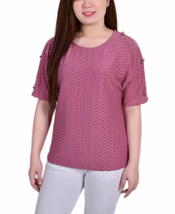 

Миниатюрный топ с короткими рукавами и сотовой текстурой NY Collection, белый