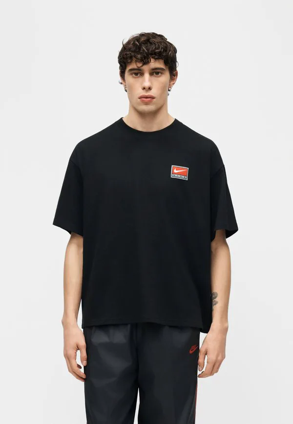 Свободная базовая футболка Nike Sportswear, Black — фото 4