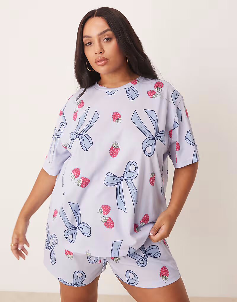 

ASOS DESIGN Curve бант и ягодный свободный комплект из футболки и короткой пижамы синего цвета ASOS Curve