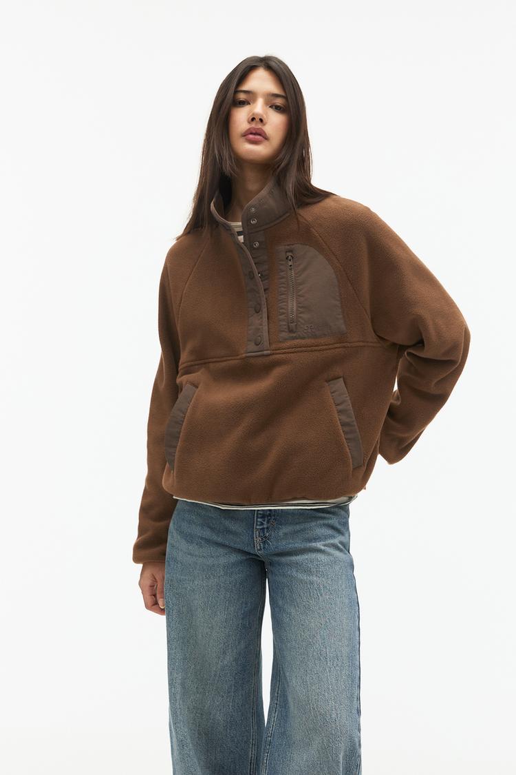 

Флисовый свитер с кнопками Pull And Bear, коричневый