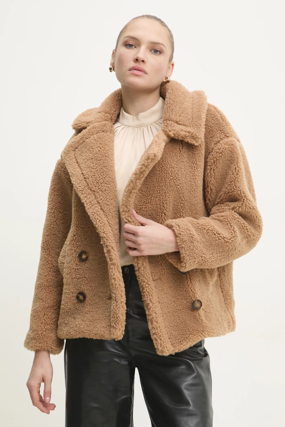 

Куртка Answear Lab, коричневый