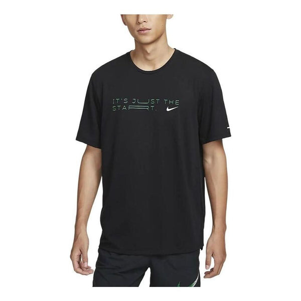 

Футболка dri-fit rise 365 t-shirt 'kipchoge' Nike, черный