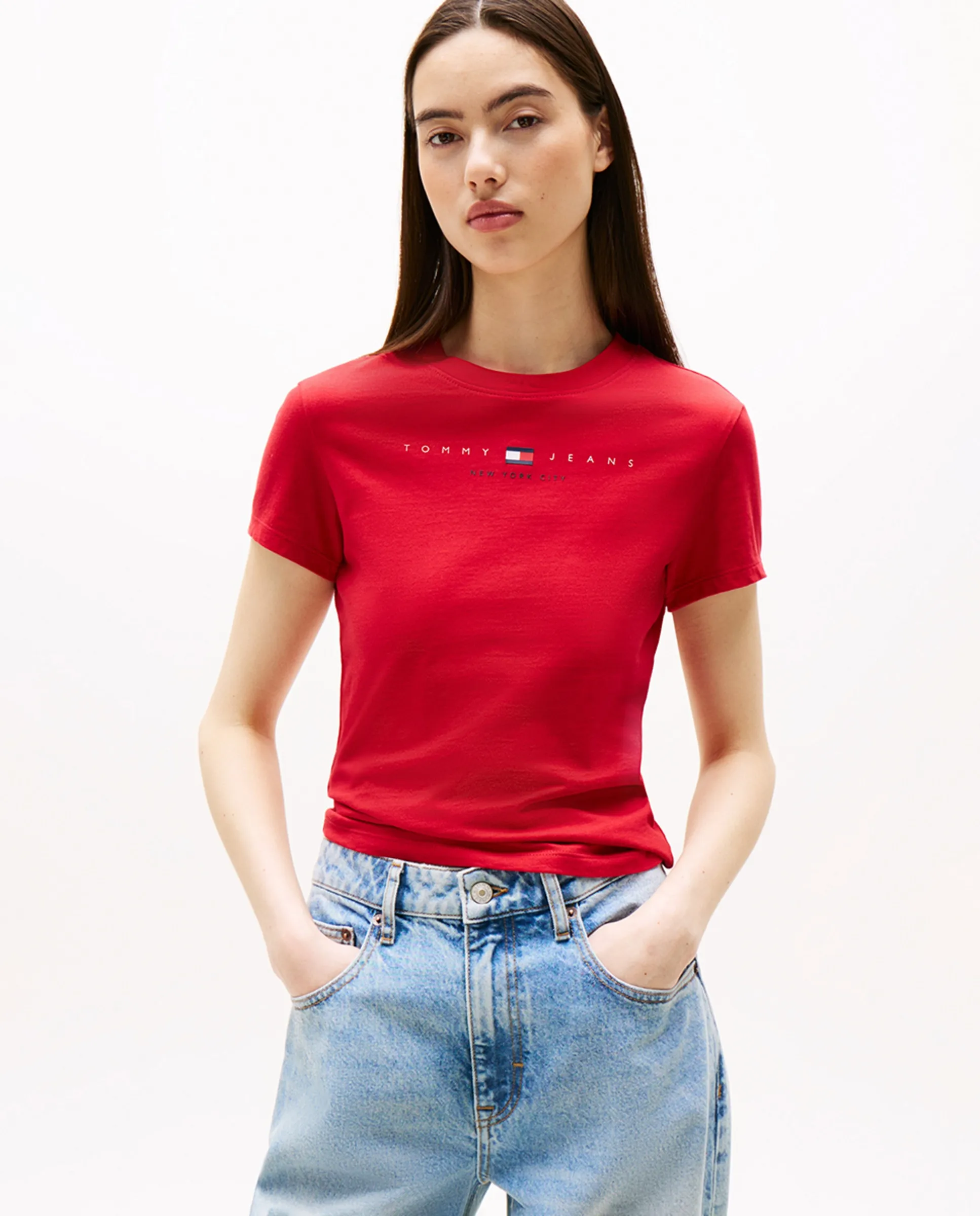 

Женская футболка облегающая с коротким рукавом Tommy Jeans, красный