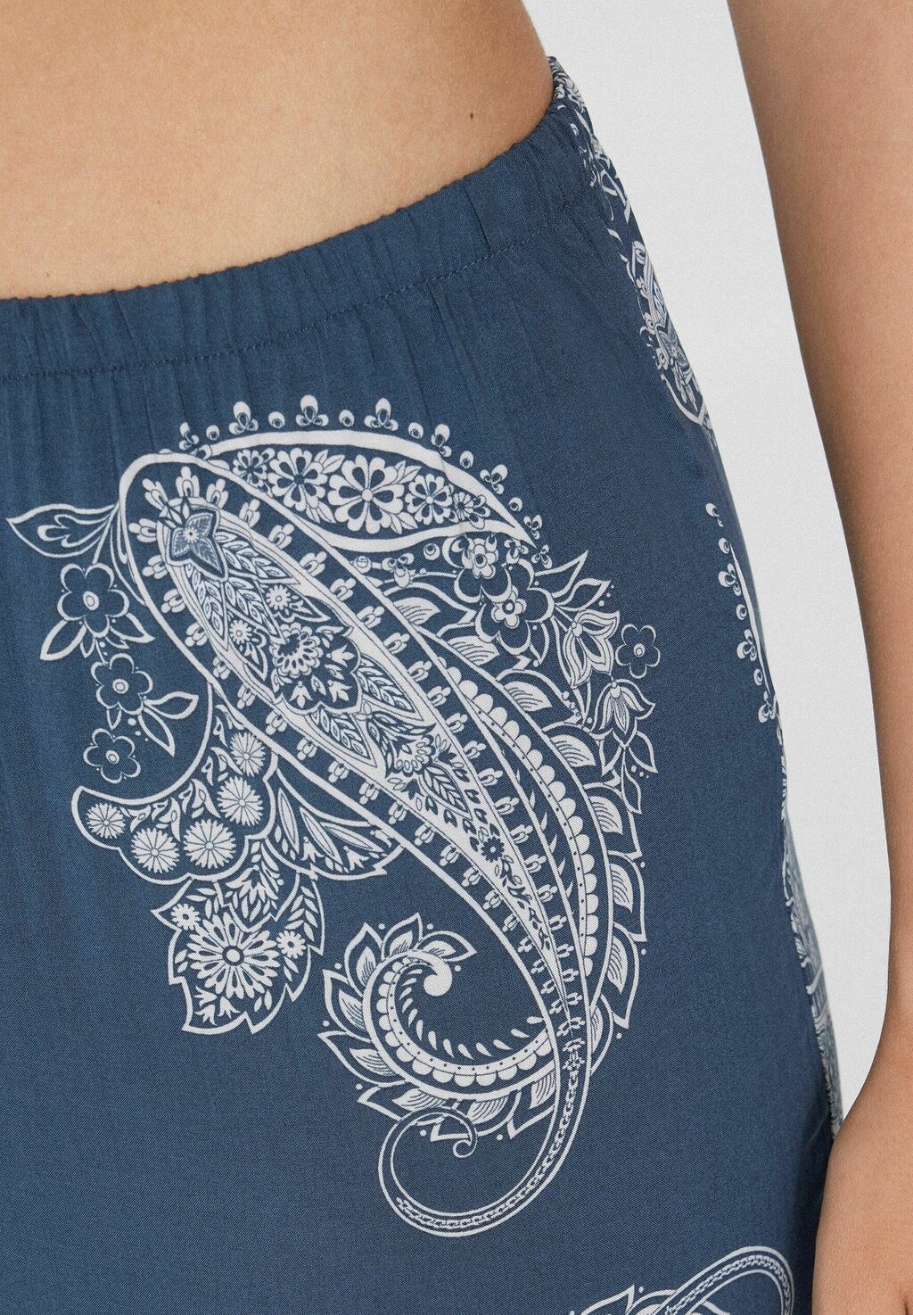 

Тканевые брюки Tezenis, пестрый синий