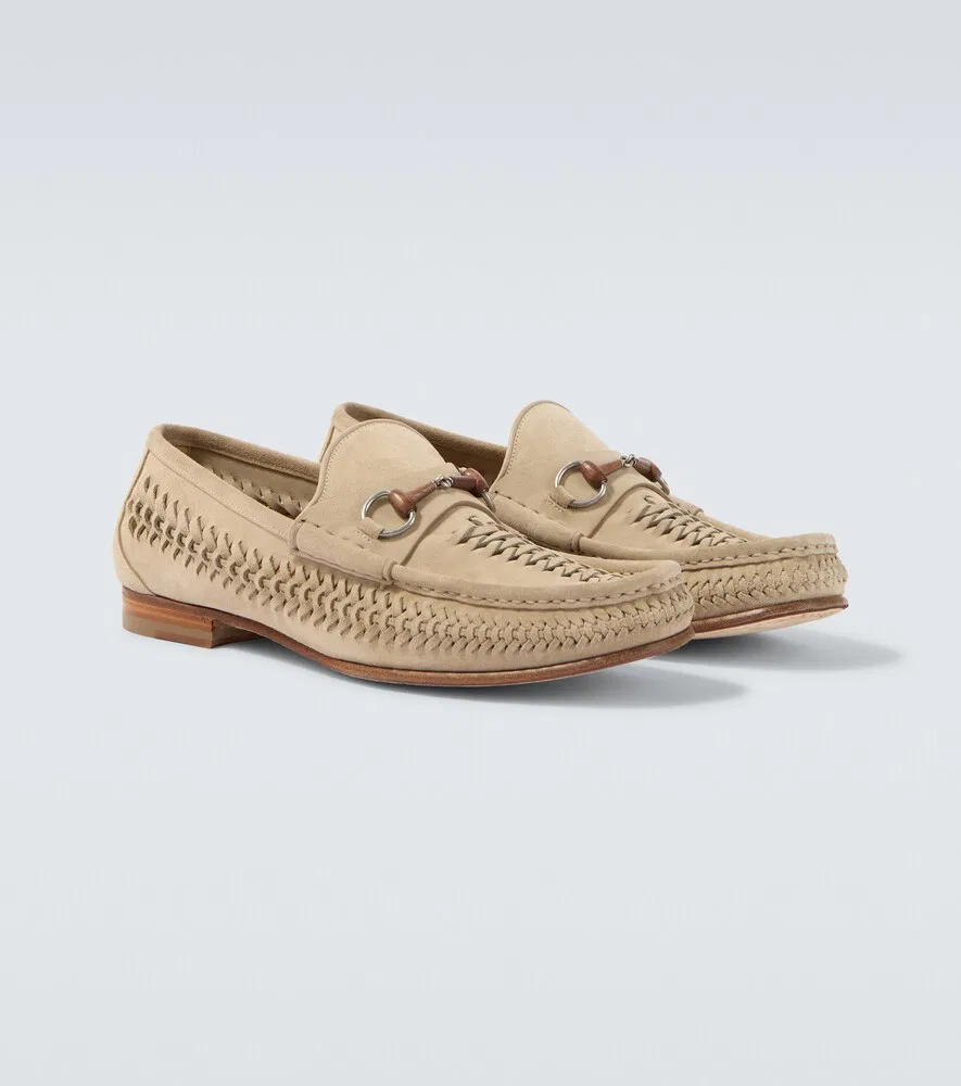 Лоферы Horsebit 1953 из плетеной замши Gucci, бежевый