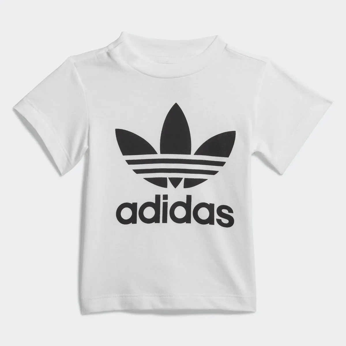 

Функциональный жилет Adidas Originals "TREFOIL SHORTS AND SET" (комплект), белый