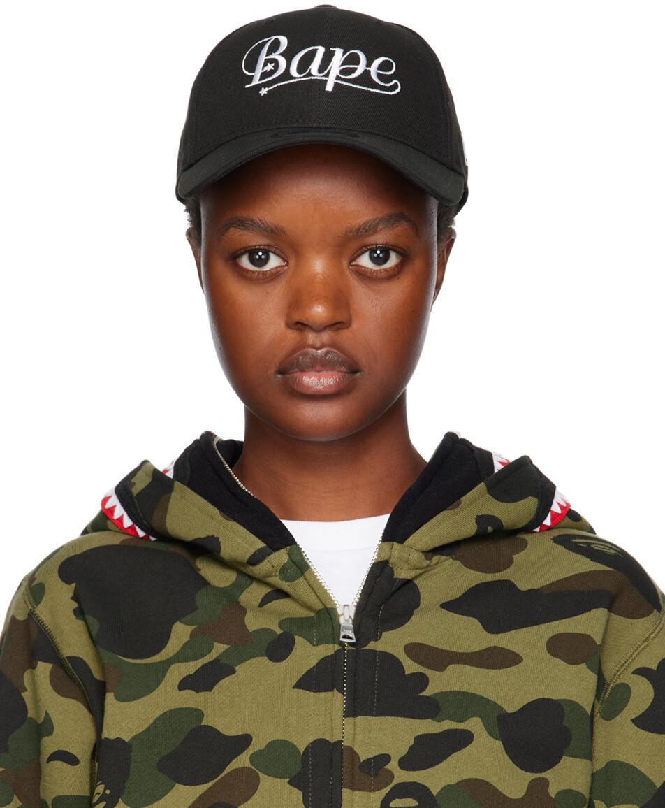 

Черная кепка New Era Edition 9Forty BAPE