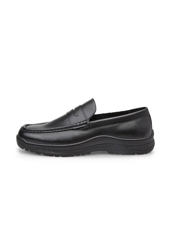 Слипоны Bata, Nero