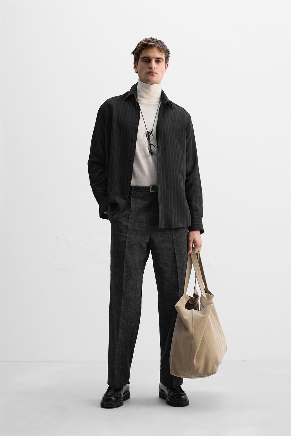 

Полосатая струйная рубашка ZARA, черный