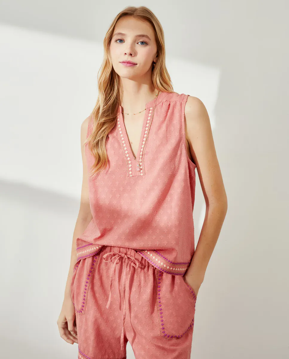 

Женские однотонные шорты-бермуды Southern Cotton, цвет 630 Coral