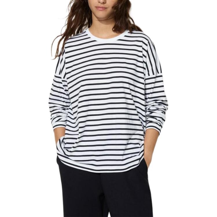 

Футболка женская молочно-белая Uniqlo