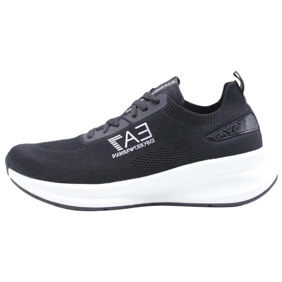 

EMPORIO ARMANI EA7 Lifestyle Shoes Men Low-top Black