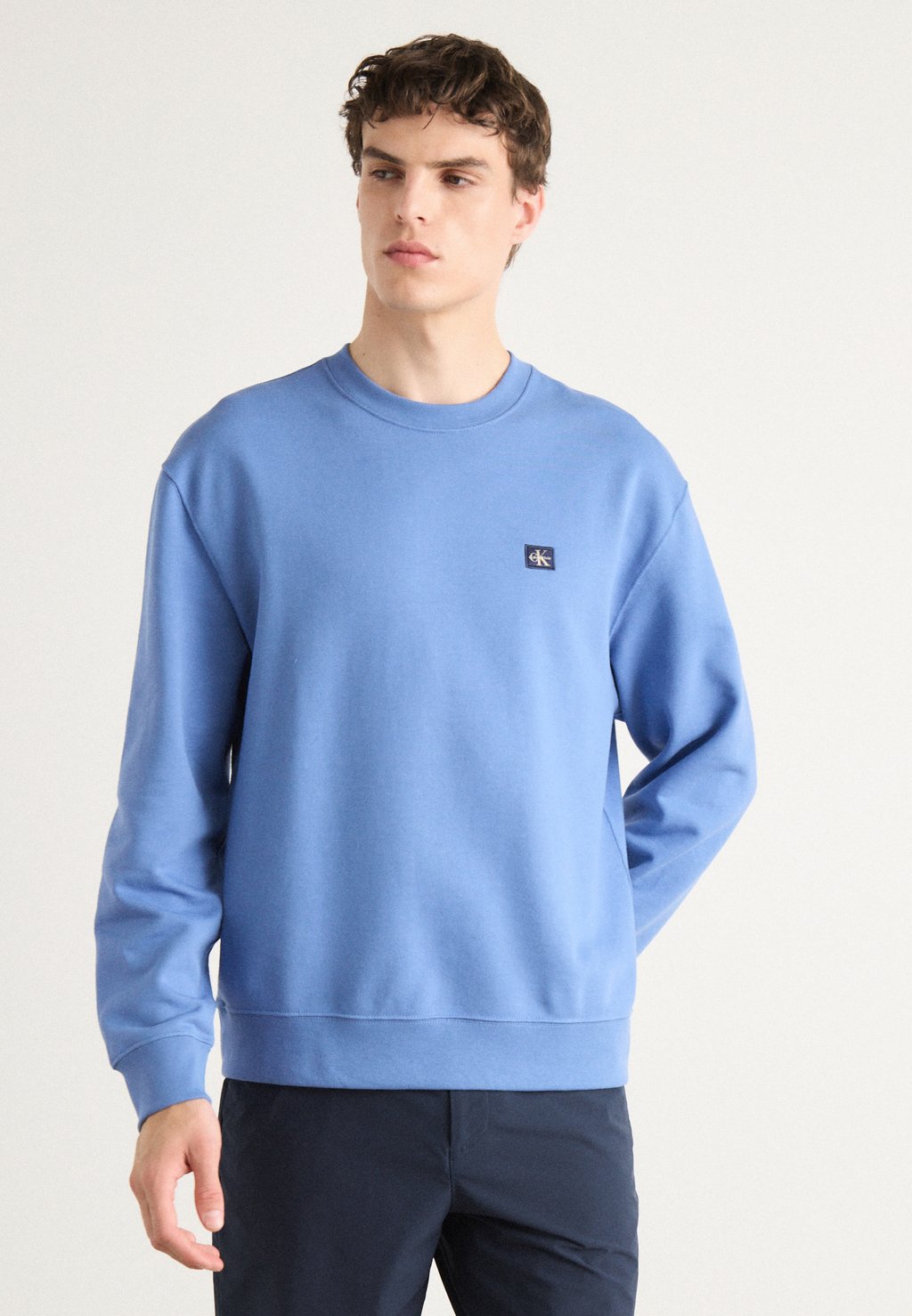 

Толстовка BADGE Calvin Klein Jeans, синий