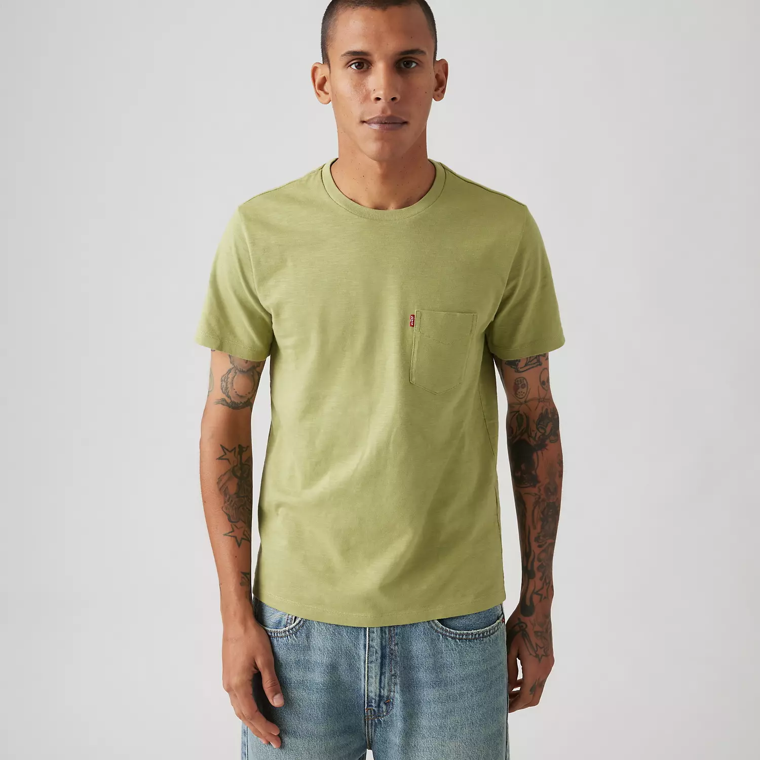 

Футболка с классическим карманом Levi's, цвет Sage - Green