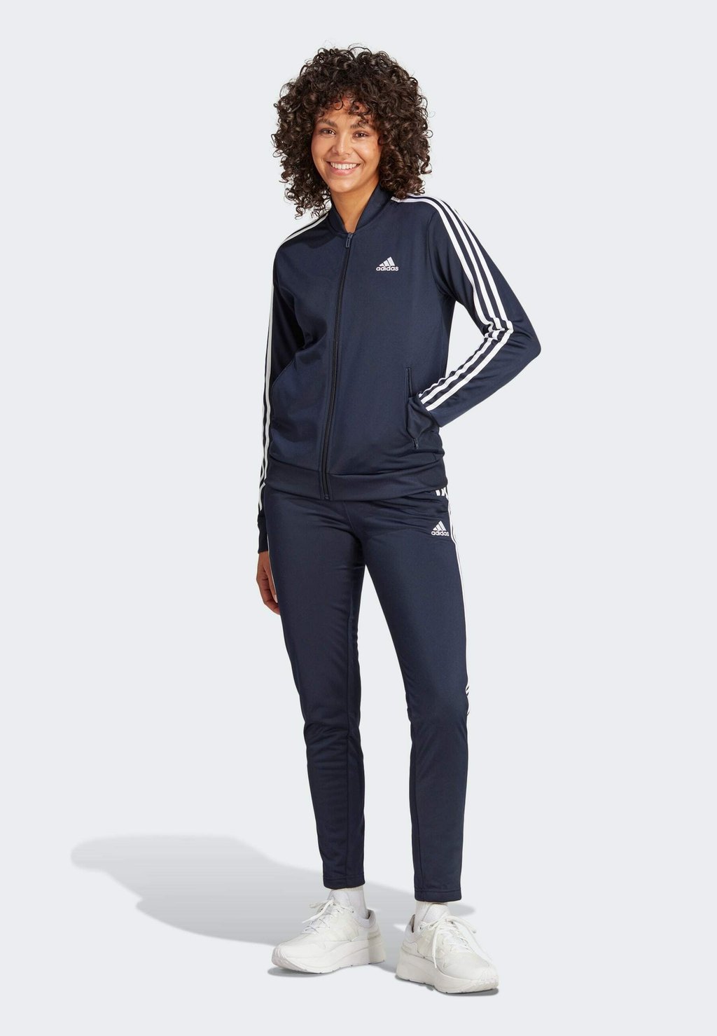 

Спортивный костюм adidas Sportswear, Legend чернильно-белый