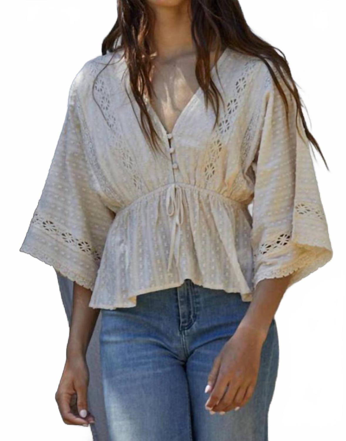 

Мелия топ в кремовом цвете By Together