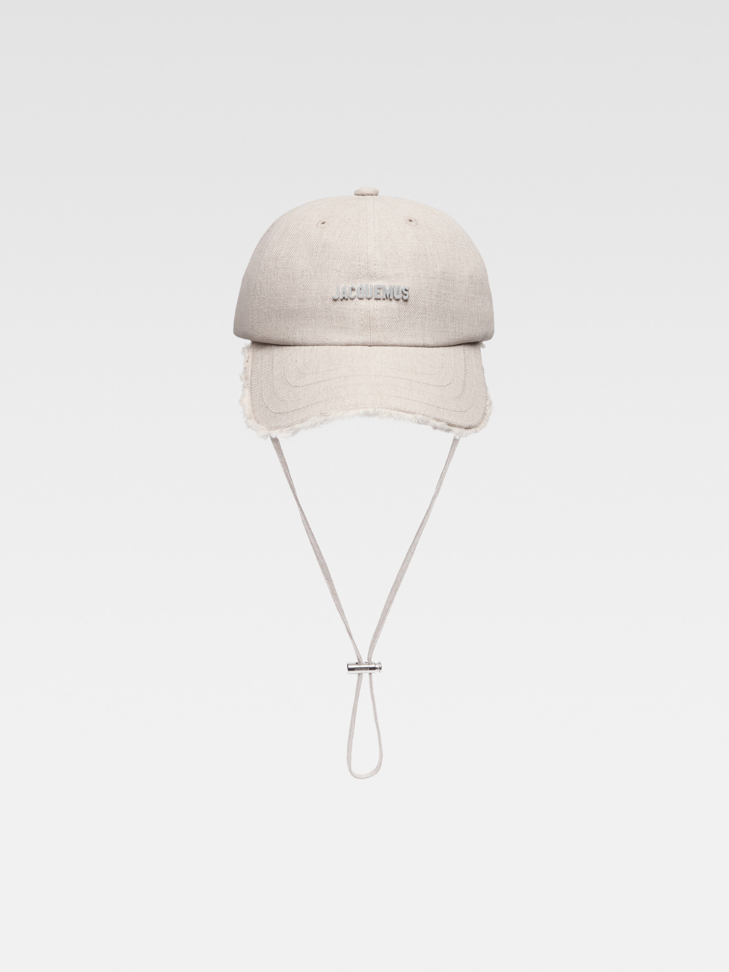 

Потертая шапка JACQUEMUS The Artichaut cap, цвет Light Greige