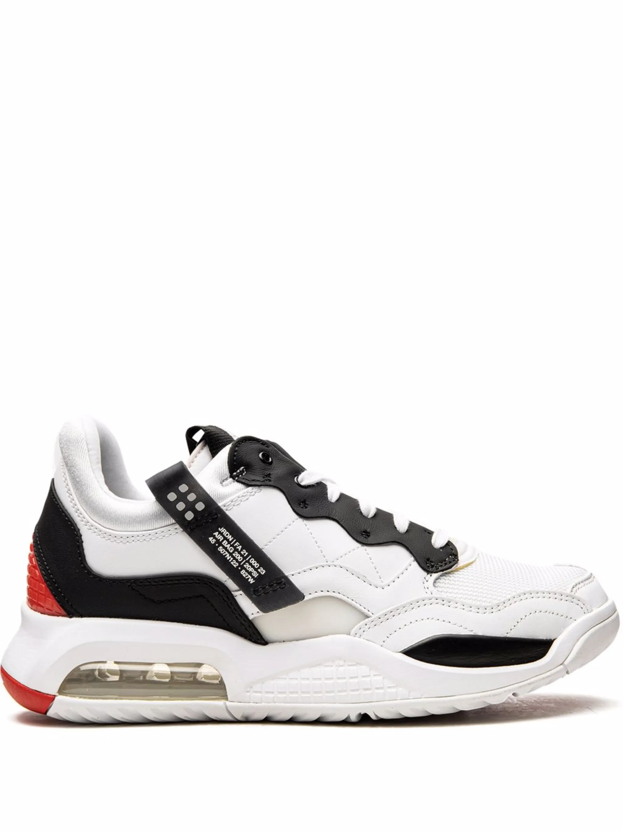 

Кроссовки Jordan MA2, белый