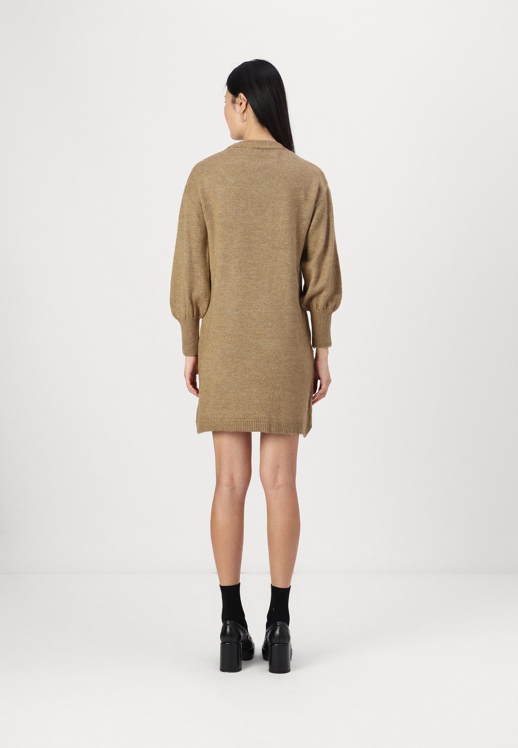 

Платье-джемпер ONLJADA BALLOON O NECK DRESS ONLY, коричневый