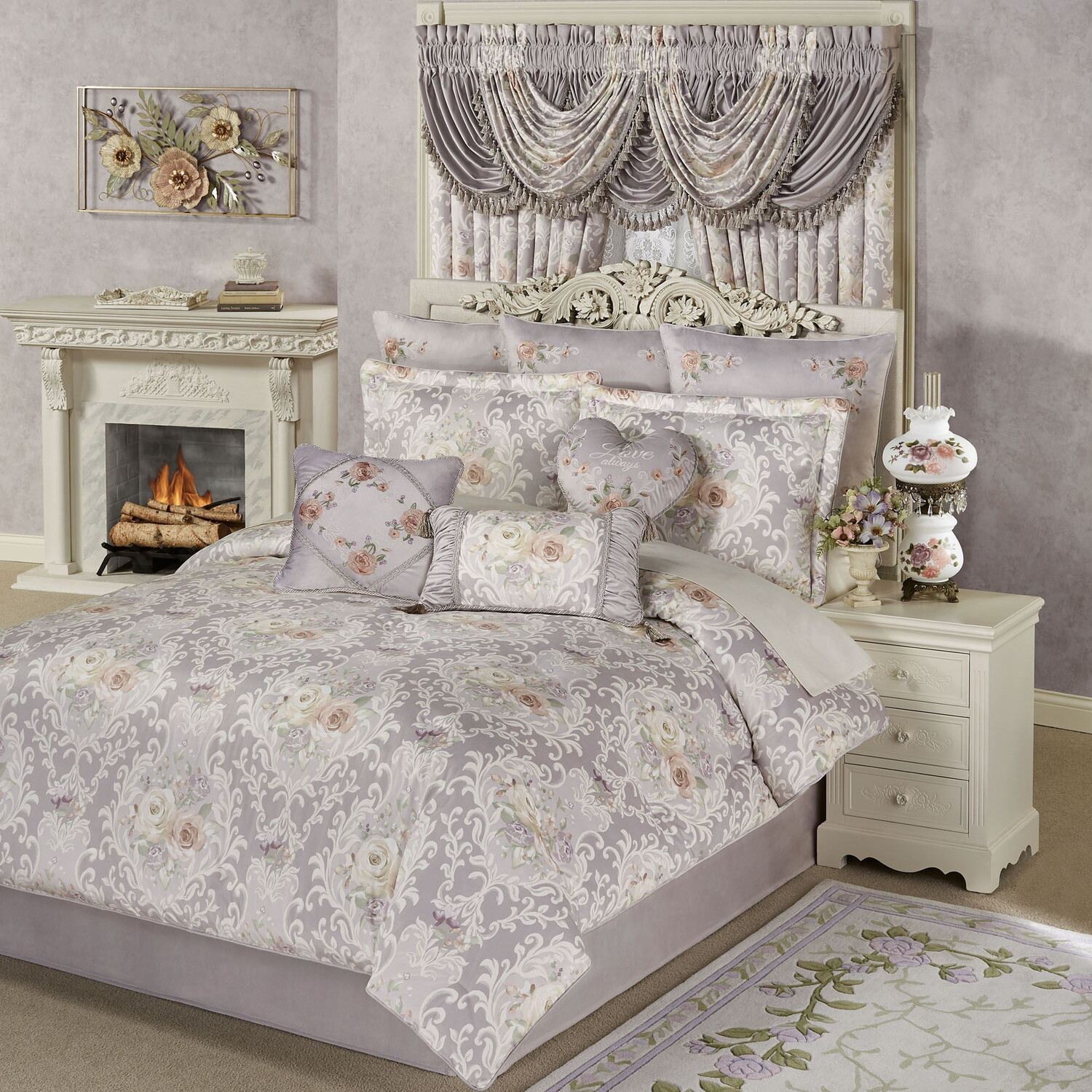 

Комплект постельного белья Romantica Queen Touch of Class, серо-фиолетовый