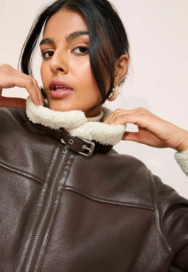 

Куртка-Авиатор из искусственной кожи стандартного кроя Friends Like These, Brown