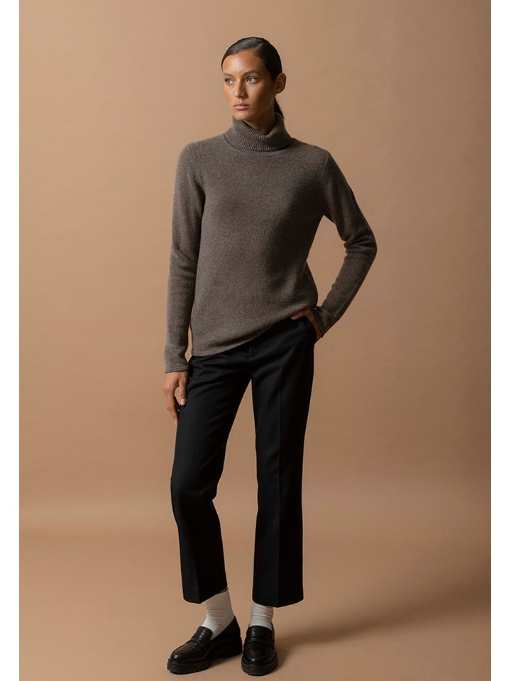 

Perfect Cashmere Кашемировый свитер с высоким воротником "Willow" цвета таупе
