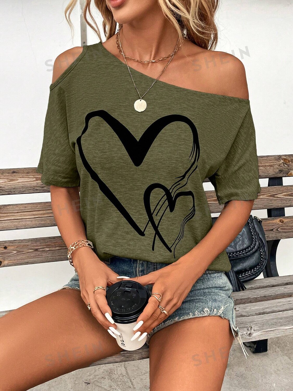 

Футболка женская Shein Clasi Love Heart с принтом, зеленый