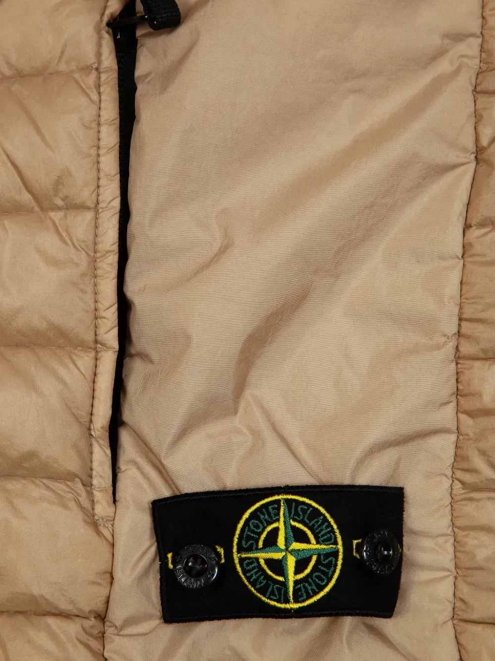 Стеганый жилет без рукавов Stone Island Junior, нейтральный — фото 3