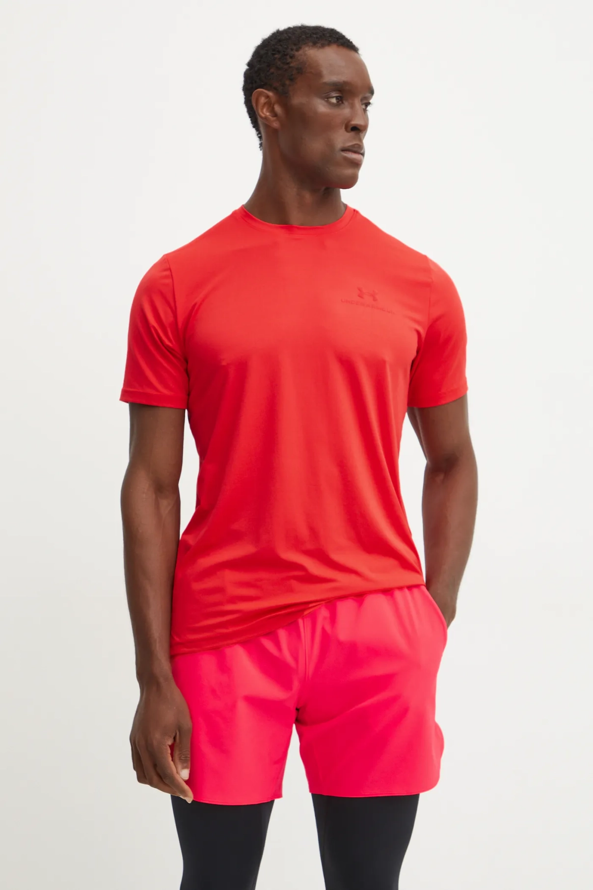 

Тренировочная футболка Rush Energy Under Armour, красный