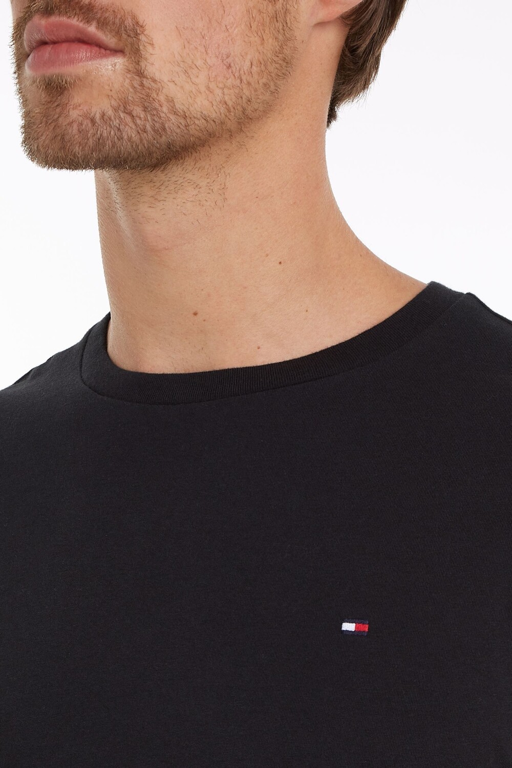 Обычная однотонная футболка стандартного кроя Tommy Hilfiger, черный — фото 3
