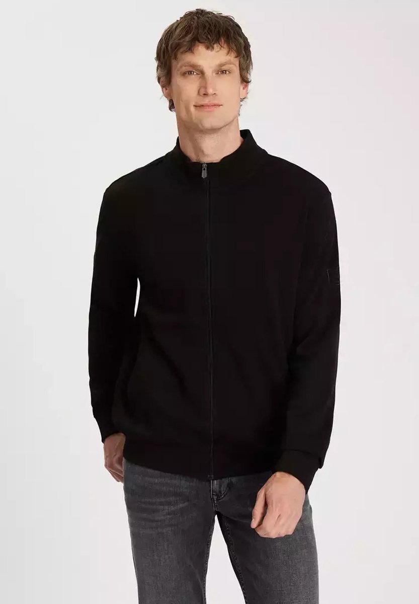 

Толстовка на молнии Cross Jeans, черный