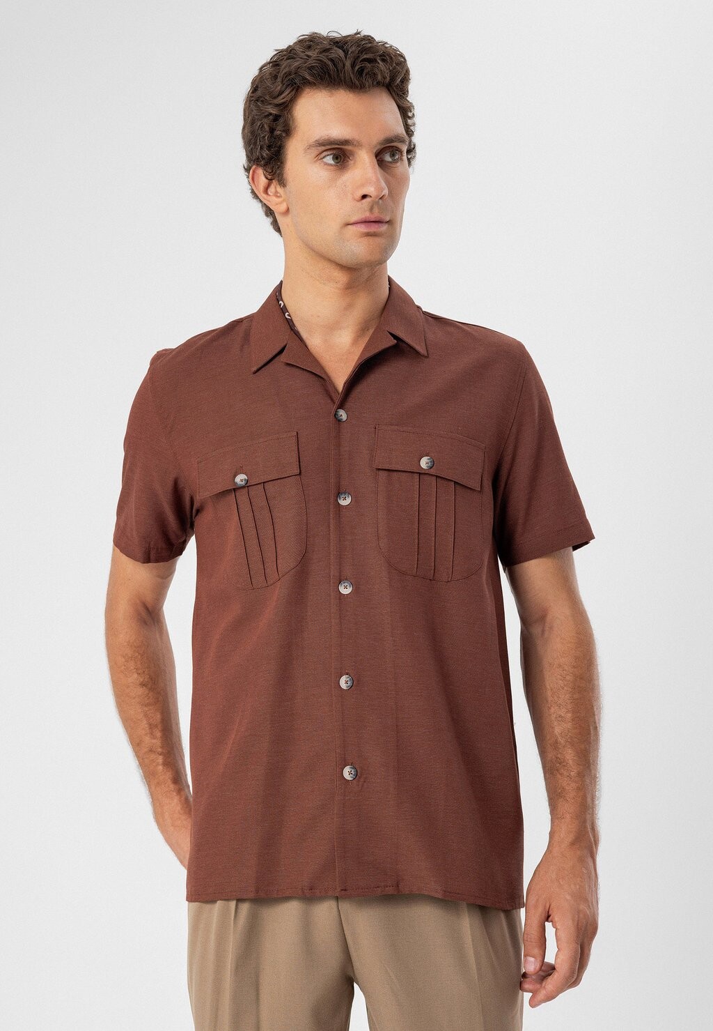 

Рубашка Short Sleeve Antioch, коричневая