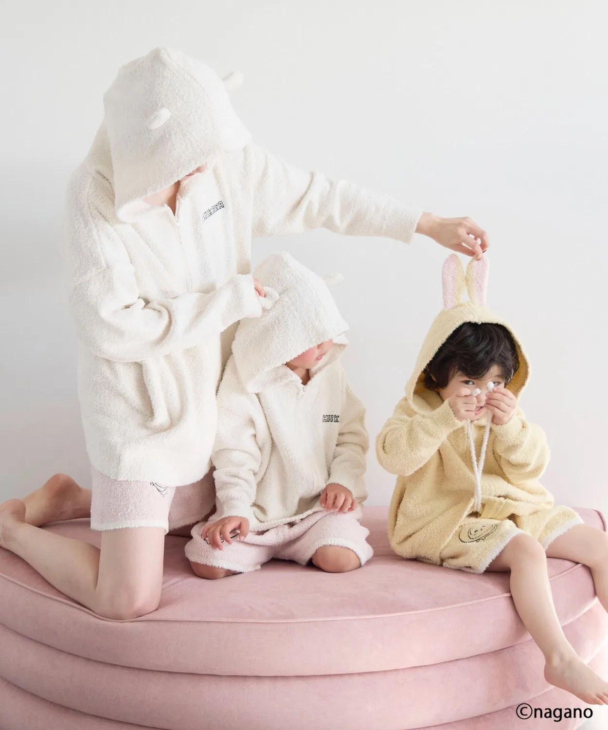 Комплект из толстовки и штанов Chiikawa Moko Moko белый — фото 2