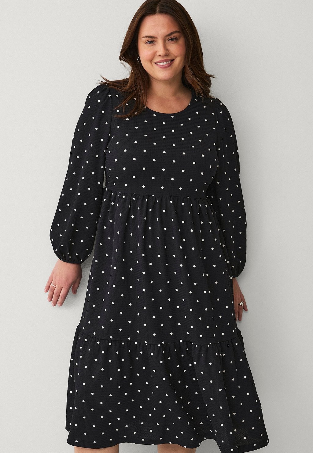 

Повседневное платье KLEID Ellos Plus collection, черный