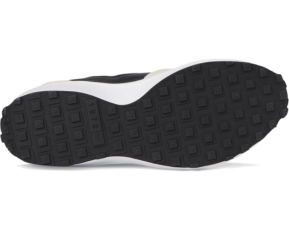 Кроссовки Nike Waffle Debut, цвет Sanddrift/Black/Phantom/White — фото 3