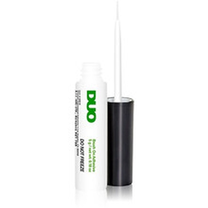 

DUO Brush On Striplash Adhesive Клей для ресниц высыхает незаметно Mac