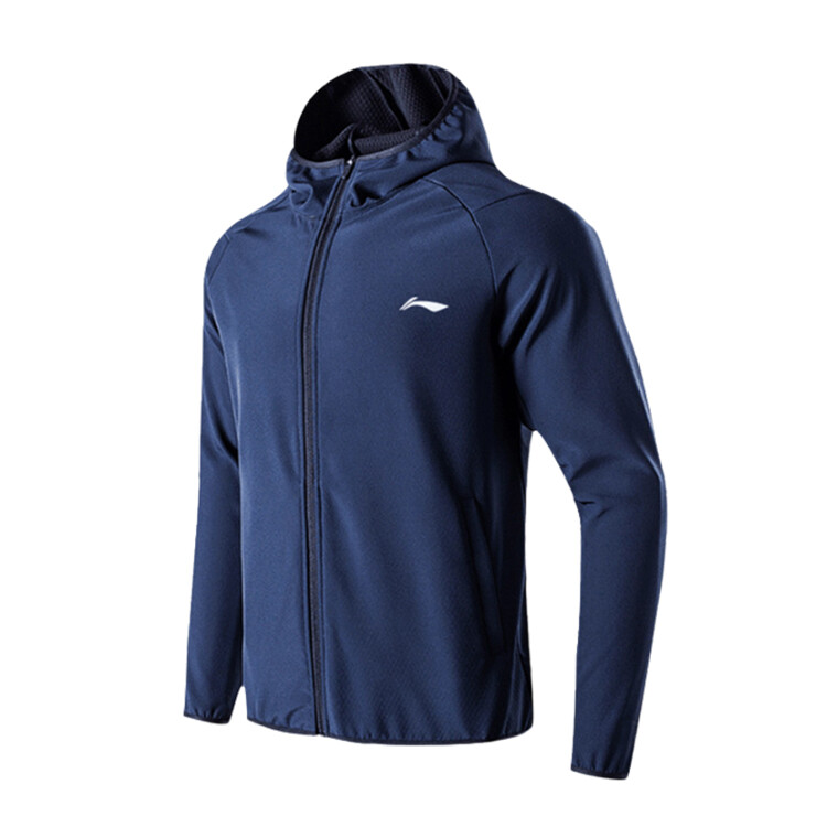 

Куртка мужская синий Lining