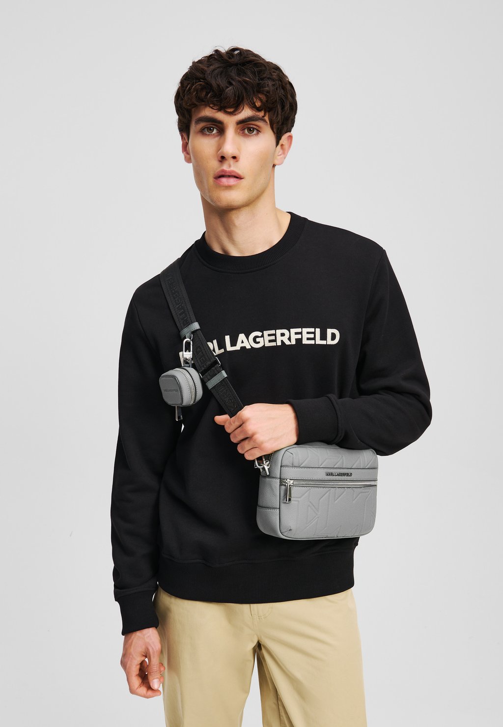 

Сумка через плечо URBAN MONOGRAM CAMERA BAG SET KARL LAGERFELD, серый