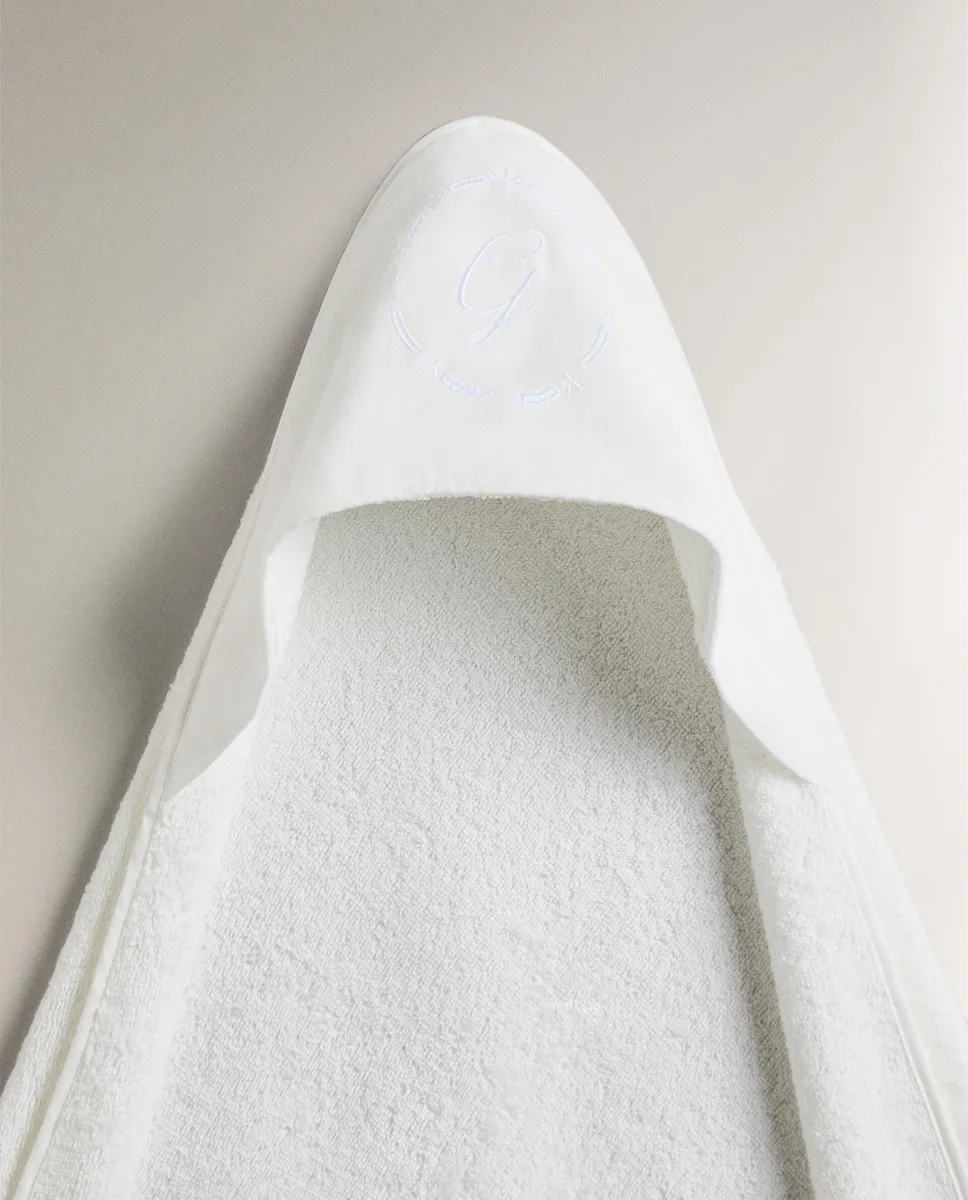 

Детское полотенце из муслина с капюшоном и буквами Zara Home, Letter G