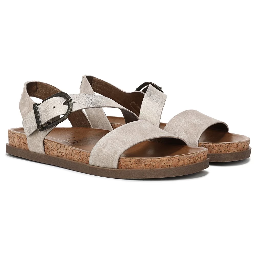 Плоская сандалия на мягкой стельке Blowfish Malibu, cloud faux leather