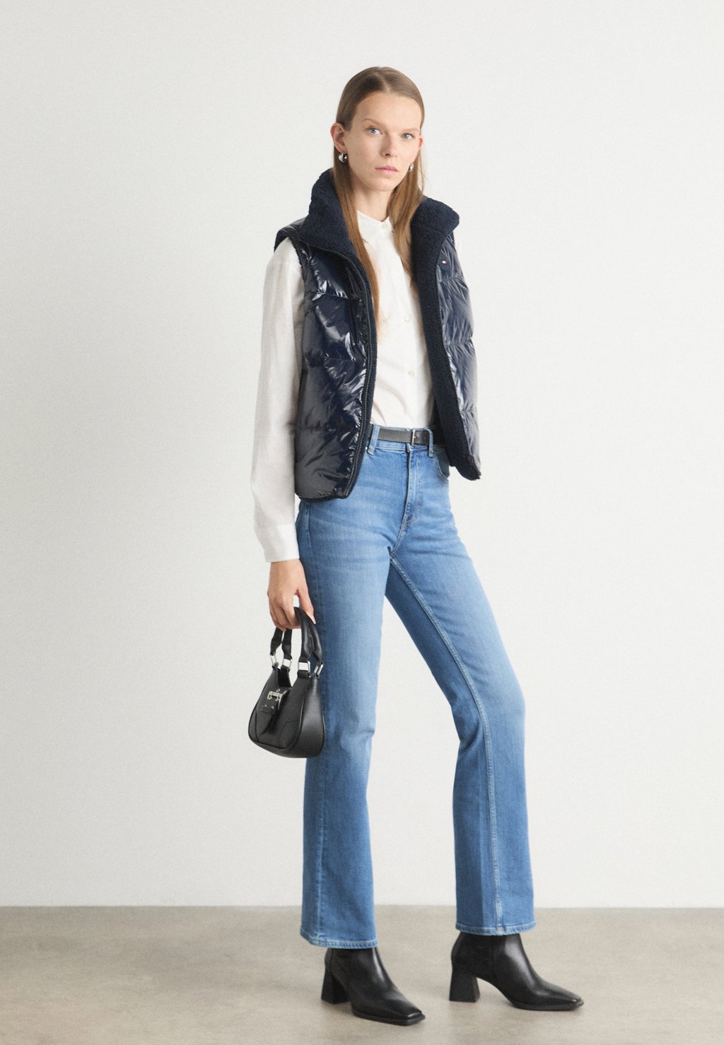 

Жилет VEST Tommy Hilfiger, темно-синий