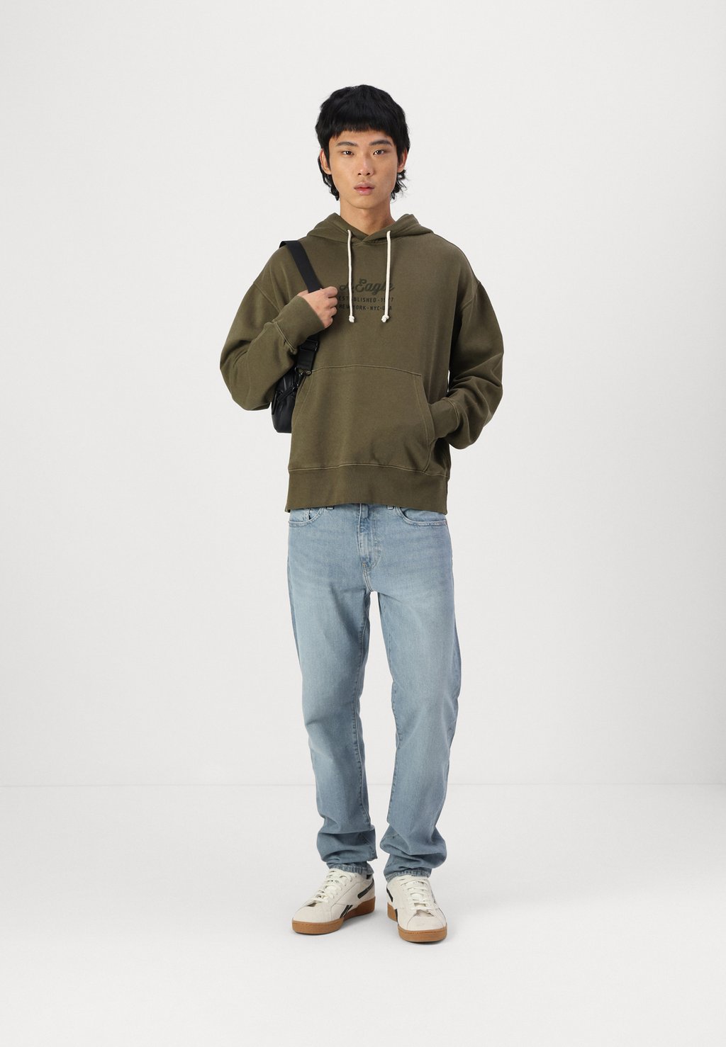 

Толстовка HERITAGE GRAPHIC HOODIE American Eagle, зеленый