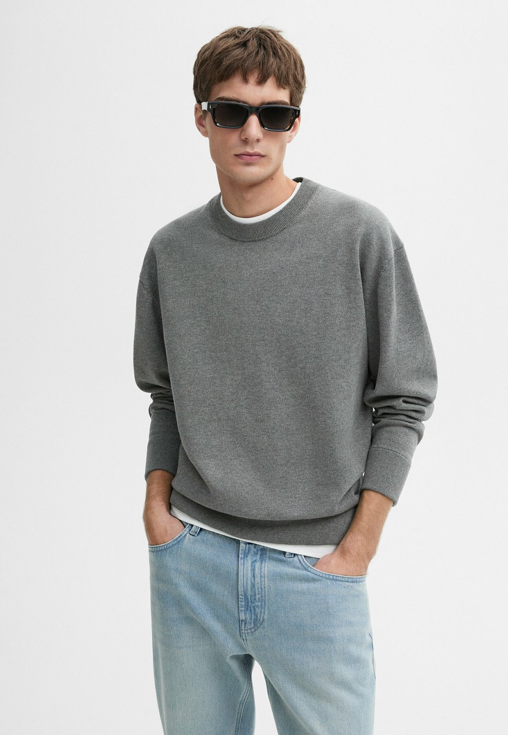 

Джемпер Massimo Dutti, серый