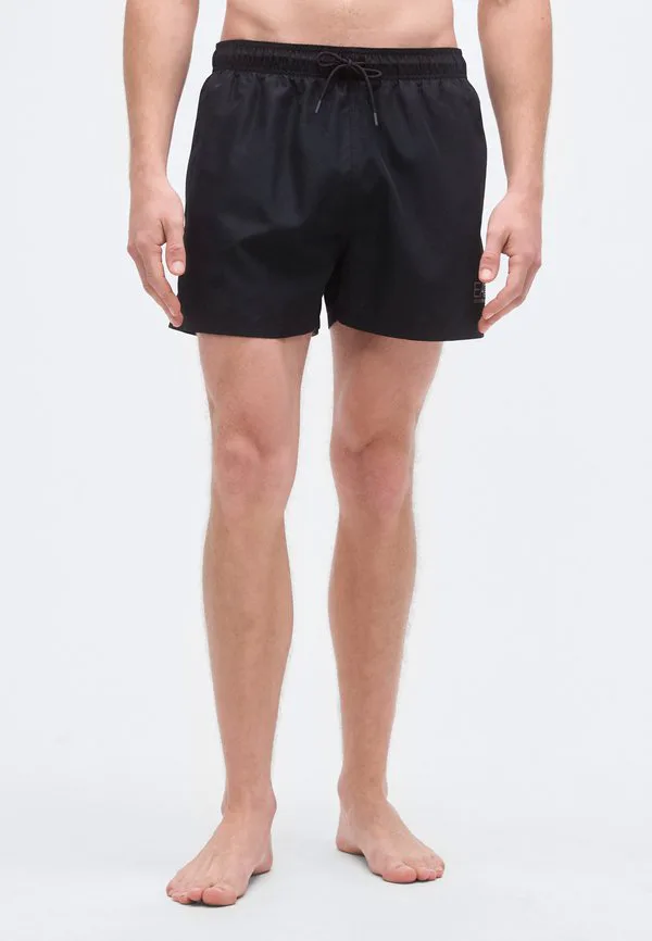 

Плавательные шорты с вертикальной монограммой и графическим рисунком для водных видов спорта. Ea7 Emporio Armani, Black/Silver-Coloured, Черный, Плавательные шорты с вертикальной монограммой и графическим рисунком для водных видов спорта. Ea7 Emporio Arma