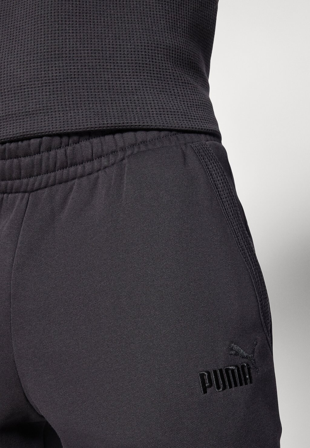 

Спортивные штаны ELEVATED SWEATPANTS Puma, черный