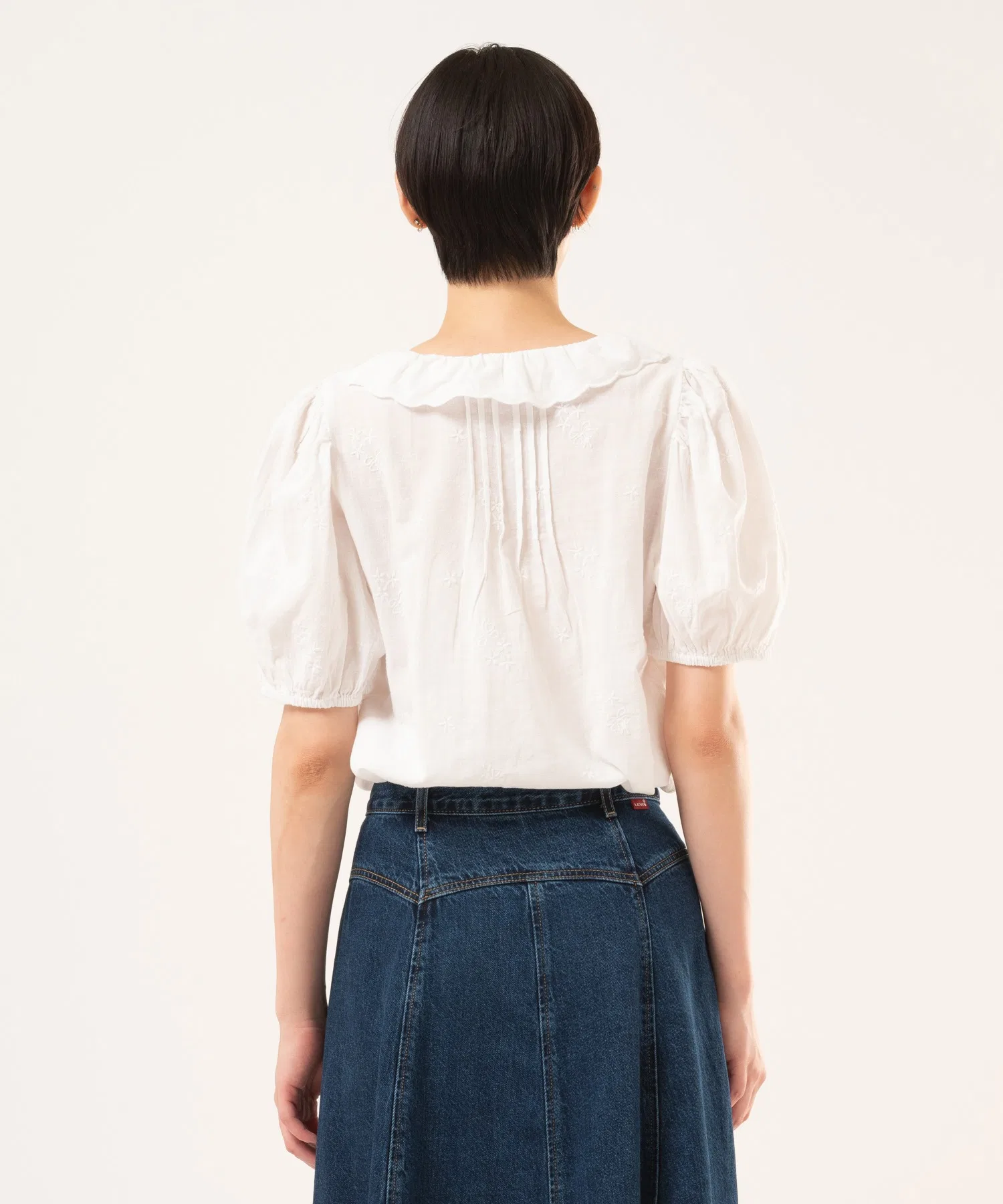 Женская блузка с рюшами Levi's GISELLE белая — фото 3