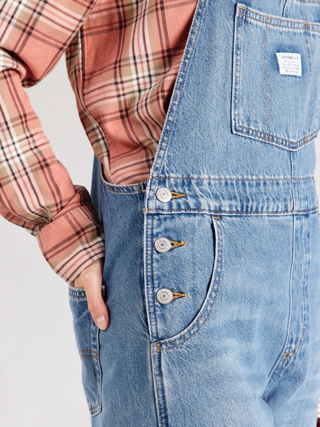LEVI'S  Джинсовый комбинезон Regular 'Vintage Denim Overalls' в синем дениме — фото 2