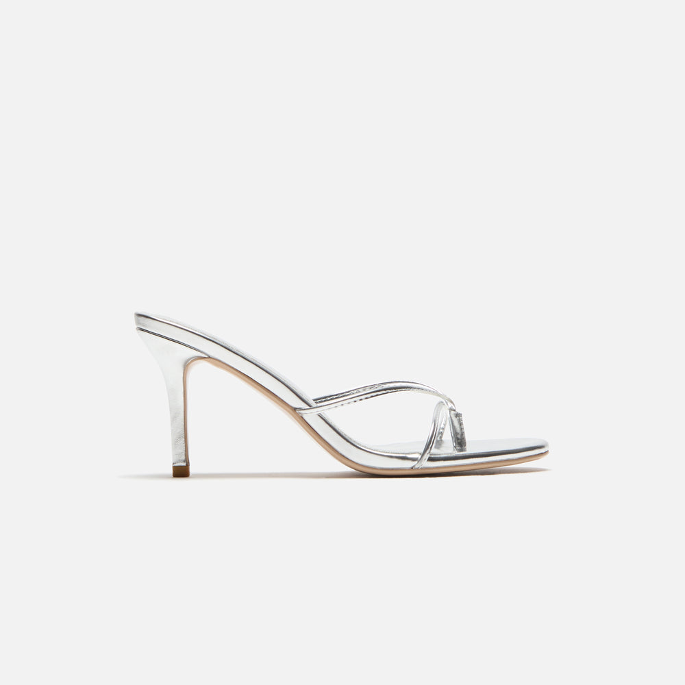Туфли Femme LA Sicilian Slipper, цвет Platinum